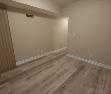 For Lease - 3504 Hurontario Street Unit# 1605, Mississauga, Ontario - Photo 5