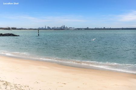 Bright & Convenient Apartment in a Peaceful Location - Photo 2