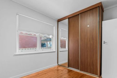 Charming 3-Bedroom Home in Prime Dernancourt Location - Photo 4