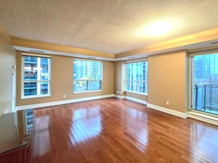 For Lease - 188 Doris Avenue Unit# 615, Toronto, Ontario - Photo 4
