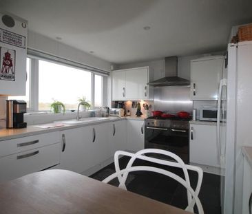 Blundellsands Road West, Liverpool - Photo 4