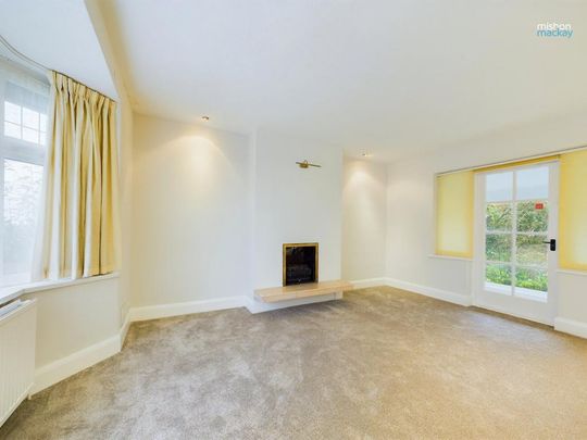 4 bedroom detached house to rent - Photo 1