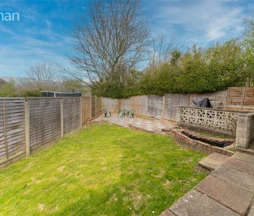 5 bedroom semi-detached house to rent - Photo 4