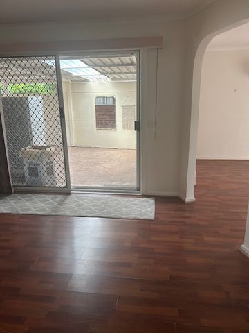 Cozy family home in a quiet location! - Photo 2