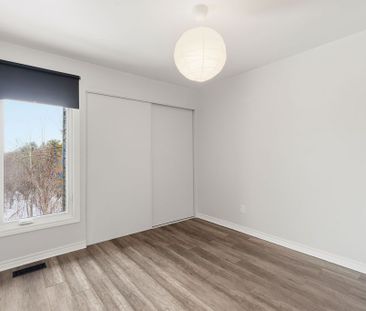 For Lease - 3205 Uplands Drive Unit# 27, Hunt Club - Windsor Park V... - Photo 4