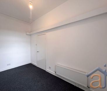 To Let – King Street, Southport – Town Centre Location - Photo 4