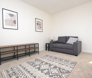 1 bedroom flat to rent - Photo 2