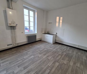 Location Appartement 1 pièce 39m² LE CREUSOT 71200 - Photo 3