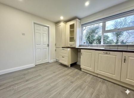 10 Thornleigh, Ringneill Road, Comber, Newtownards, BT23 6EG - Photo 4