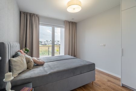 5 pokoi w cichej okolicy z parkingiem i ogrodem. - Zdjęcie 2