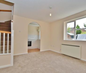 1 bedroom semi-detached house to rent - Photo 1