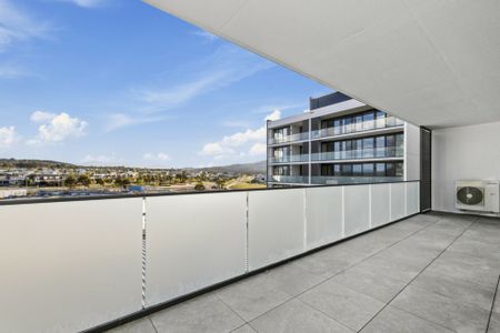 Brand New Two Bedroom Apartment - Photo 3