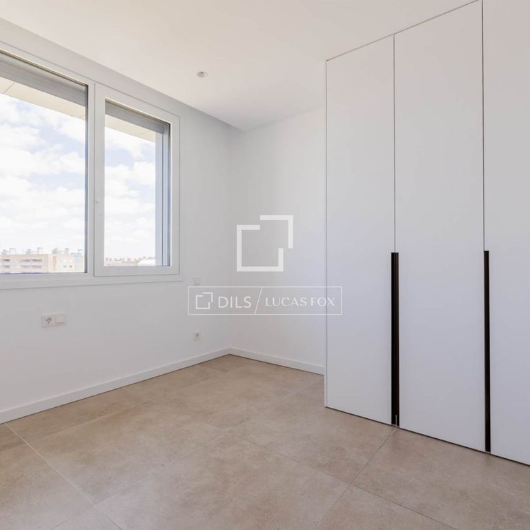 Luxury penthouse for rent in Pozuelo de Alarcón, Autonomous Region of Madrid - Photo 1