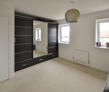 Maytree Crescent, CM17, Harlow - Photo 2