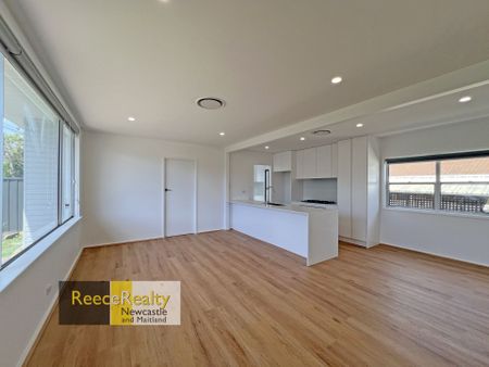 7 Coronation Street, Waratah West - Photo 4