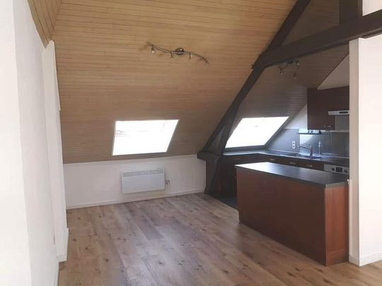 Appartement te huur - Photo 1