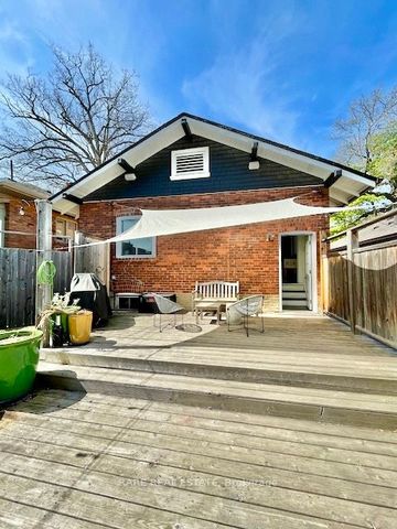 Detached Home For Lease | E8079852 - Photo 5