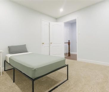 For Lease - 235 PINELAND Court Unit# Upper, Waterloo, Ontario - Photo 5