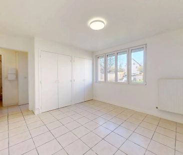 Appartement Caen 1 pièce(s) 28.95 m2 - Photo 1