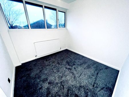 3 bedroom semi-detached house to rent - Photo 5