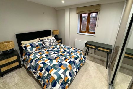 2 bedroom ground floor flat to rent - Photo 4