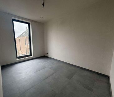 Appartement - Te huur - Photo 2