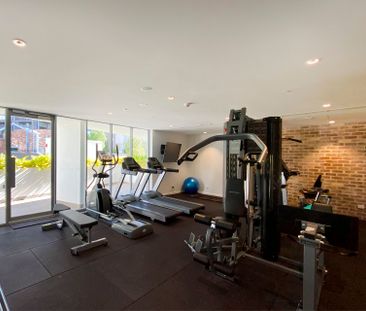 Furnished and located in Subiaco what more could you ask for - Photo 2