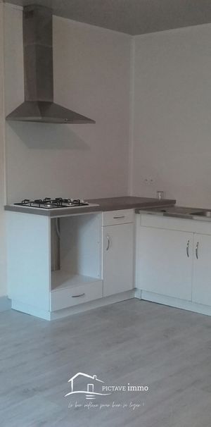 Location Appartement 2 pièces 40m² ROUILLE 86480 - Photo 1