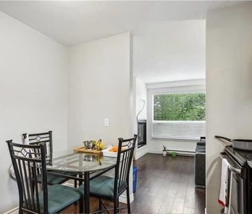 For Lease - 262 Patricia Avenue Unit# 2, Kitchener, Ontario - Photo 5
