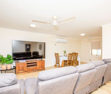 NEAT AND TIDY 3x1 - Close to CBD - Photo 2
