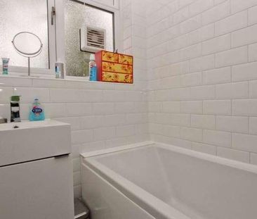 Marsh Road, Pinner, HA5 - Photo 6