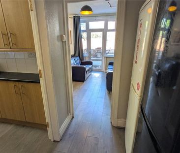 1 bedroom property to rent - Photo 5