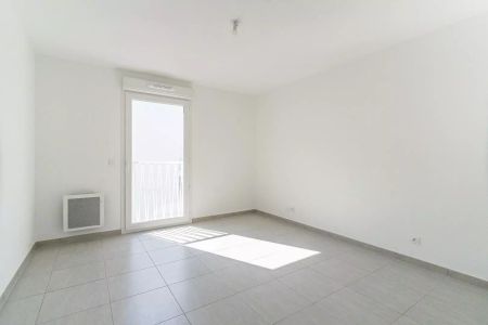 location Appartement T4 DE 88m² À MARSEILLE - Photo 5