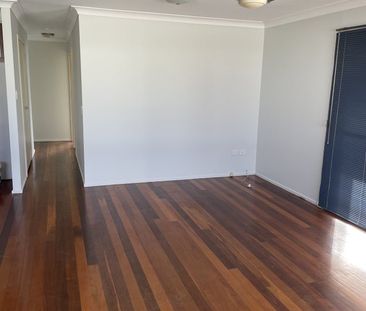 30 Allen St, QLD, 4551, Moffat Beach - Photo 3