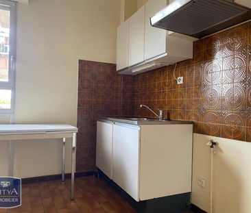 Location Appartement 2 pièces 52m² BRIVE LA GAILLARDE 19100 - Photo 3