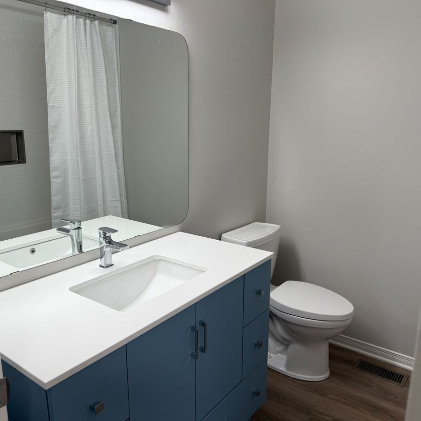 For Lease - 1400 WILDBERRY Court Unit# 4, Orleans - Convent Glen and Area, Ontario - Photo 1