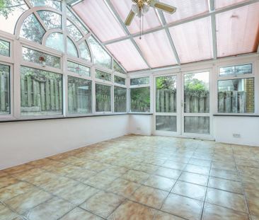 4 bedroom house to rent - Photo 3