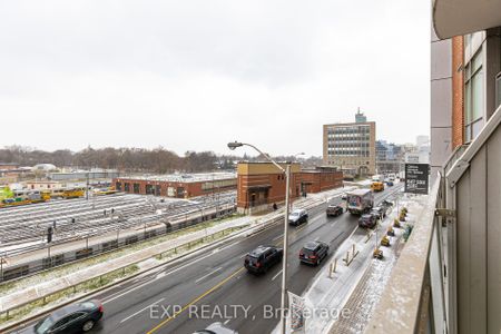 Radius Lofts , #311 - Photo 2