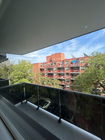 For Lease - 15 Walmer Road Unit# 406, Toronto, Ontario - Photo 5