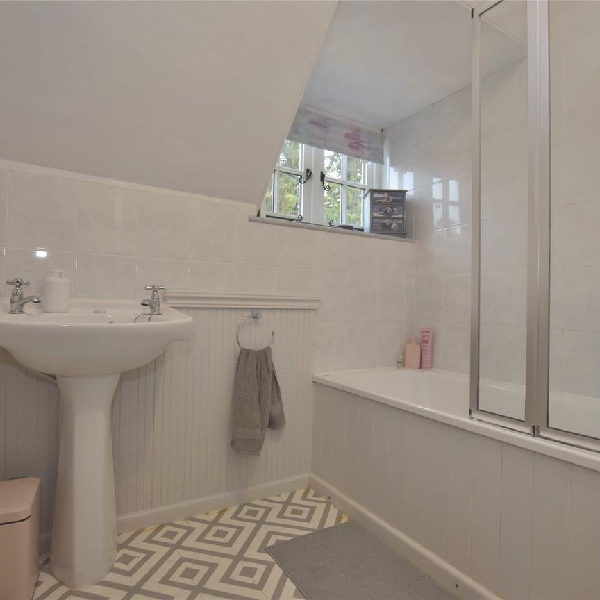 Beckford, Tewkesbury, Worcestershire, GL20 - Photo 1