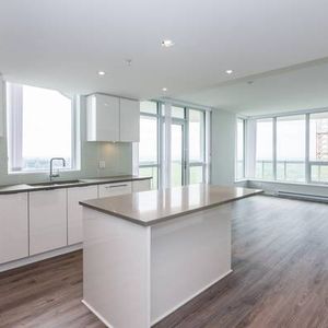 Hi-Rise CONDO Metrotown 2bed 2 bath for rent - Photo 2