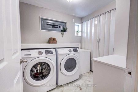 For Lease - 169 Edmonton Drive Unit# Main, Toronto, Ontario - Photo 4