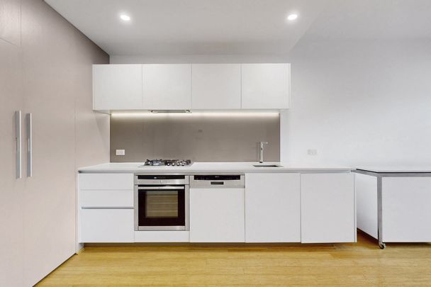 D2/42 Hutchinson Street, Brunswick East VIC 3057 - Photo 1
