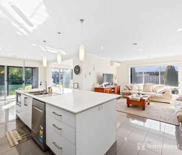 Spacious Family Haven - Photo 2