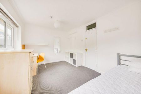 5 bedroom house to rent - Photo 4