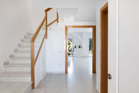 Casa o chalet de alquiler en Passeig Riera de la Ribes, Can Girona - Terramar - Vinyet - Photo 4