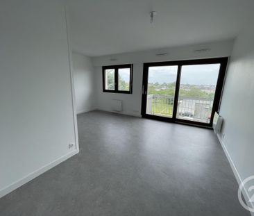 Location Appartement 1 pièce 45m² CHATEAUROUX 36000 - Photo 3