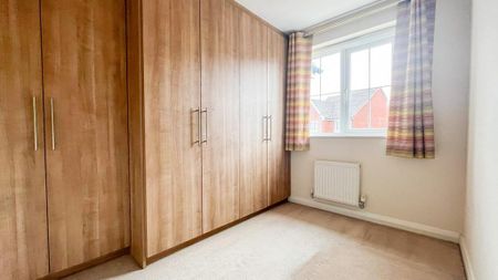 3 bedroom detached house to rent - Photo 4