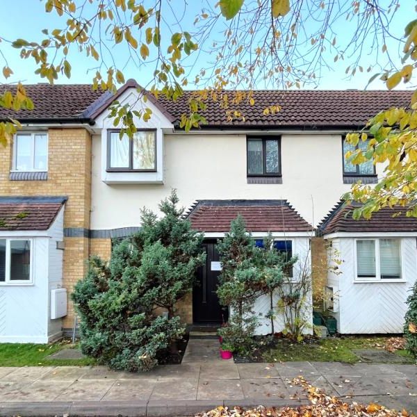 Friary Court, Woking - 1 bedroomProperty for lettings - Seymours - Photo 1