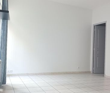 Location Appartement 2 pièces 39m² BLOIS 41000 - Photo 3
